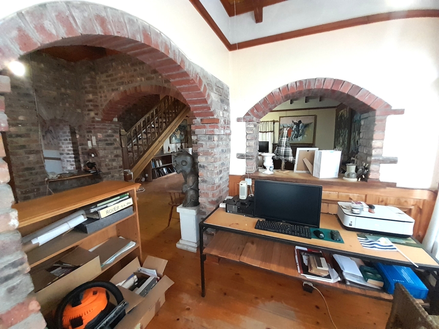 4 Bedroom Property for Sale in Da Nova Western Cape